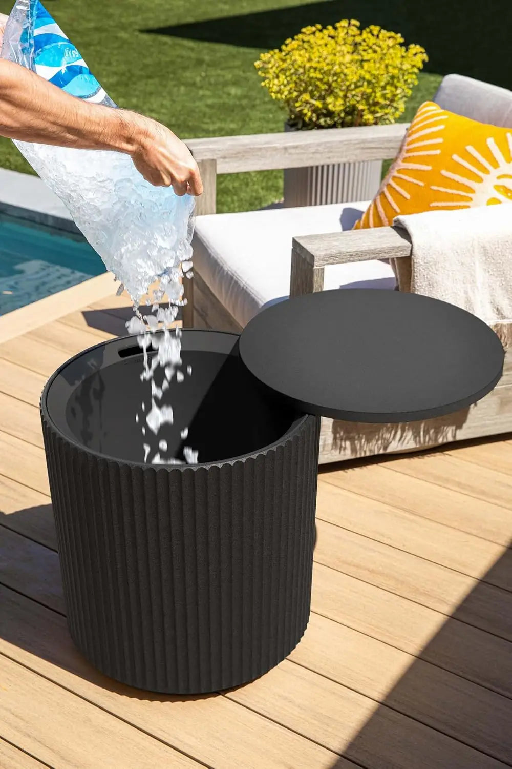 Outdoor Cooler Side Table 2-in-1 – Weather-Resistant Patio Cooler & End Table, 21″ Black